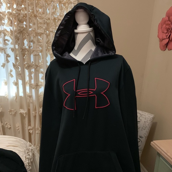 3x under armour hoodies